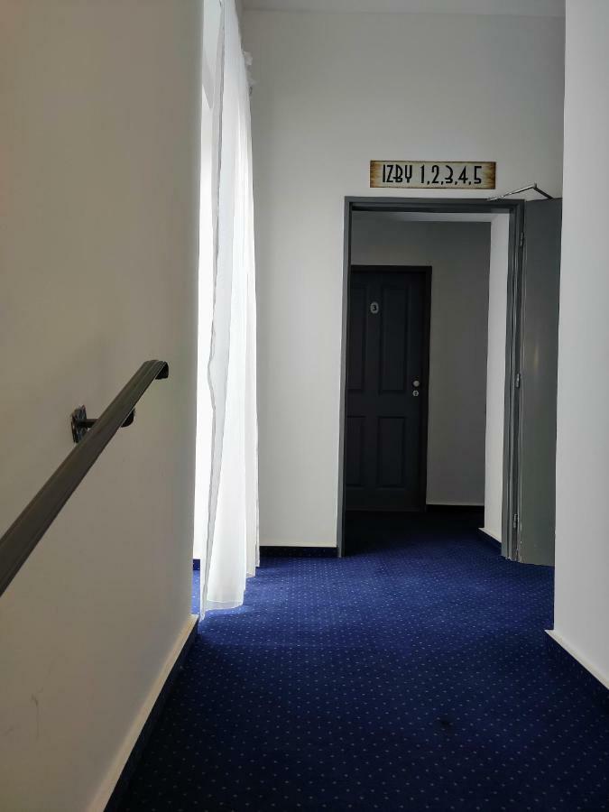 Penzion Zabokrek U Hoffera Nyitrazsámbokrét Kültér fotó